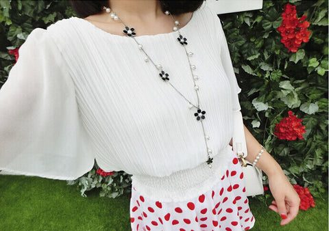 Flower Five Petal Pearl Sweater Chain Rimantojewelry