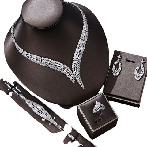 Bridal Wedding Four-piece Clavicle Chain Jewelry Rimantojewelry