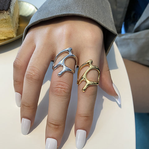 Hollow Branches Adjustable Rings for Women  white