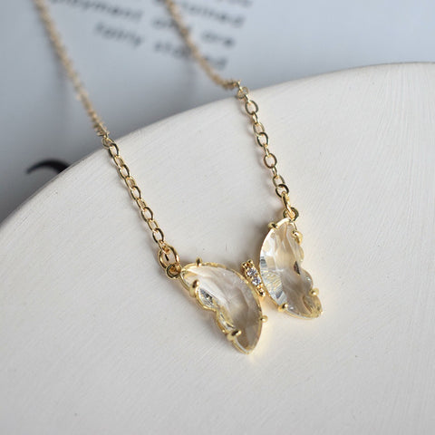 Creative All-match Personality Amber Necklace Rimantojewelry