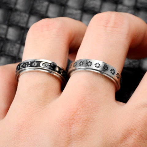 Stainless Steel Rotatable Spinner Ring Moon Stars Relieve Anxiety Rings silver n black